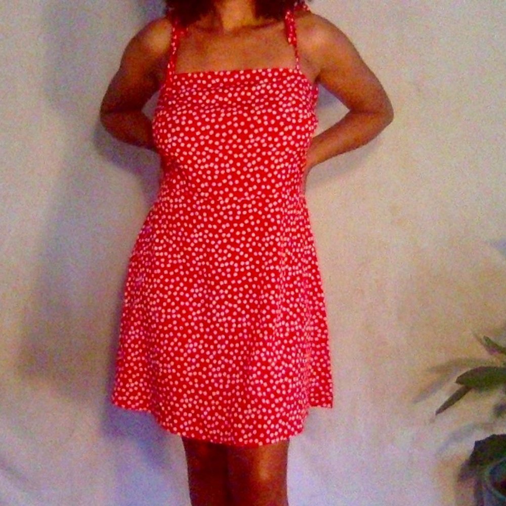 90's style, tie spaghetti strap, floral dress